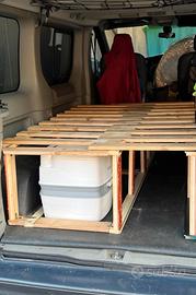 Camperizzazione Van - Letto Opel Vivaro