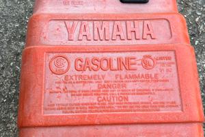 Serbatoio motore marino yama….
