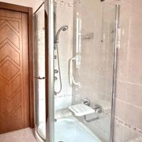 cabina doccia jacuzzi