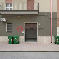 Locale commerciale 18 mq Corso Piemonte TA