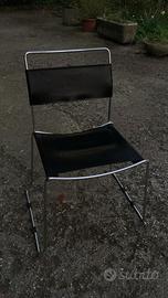 Sedia in pelle e acciaio