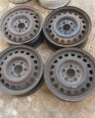 Cerchi mercedes 190 w124 da 15