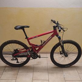 Cannondale full 26"