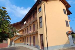 Possibili diverse metrature - cantina - box auto