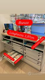 ARREDO COMPLETO PER FARMACIA /Parafarmacia