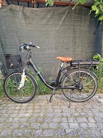 Bicicletta elettrica Via Veneto