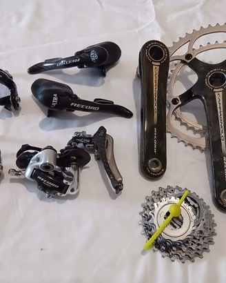 Gruppo Campagnolo Record Titanium 10V