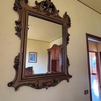 Lampadario e specchio d'epoca