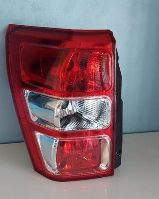 fanale posteriore sinistro sx suzuki grand vitara