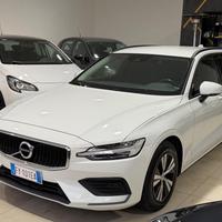 VOLVO - V60 - D3 Geartronic R-design