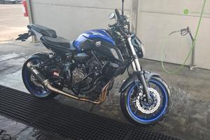 YAMAHA MT 07 Depo