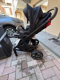 Passeggino nuna duo bmw