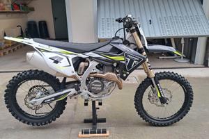 Triumph tf 450 rc edition