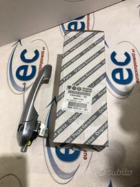 156073260 MANIGLIA PORTA EST. ANT. SX. ALFA ROMEO 