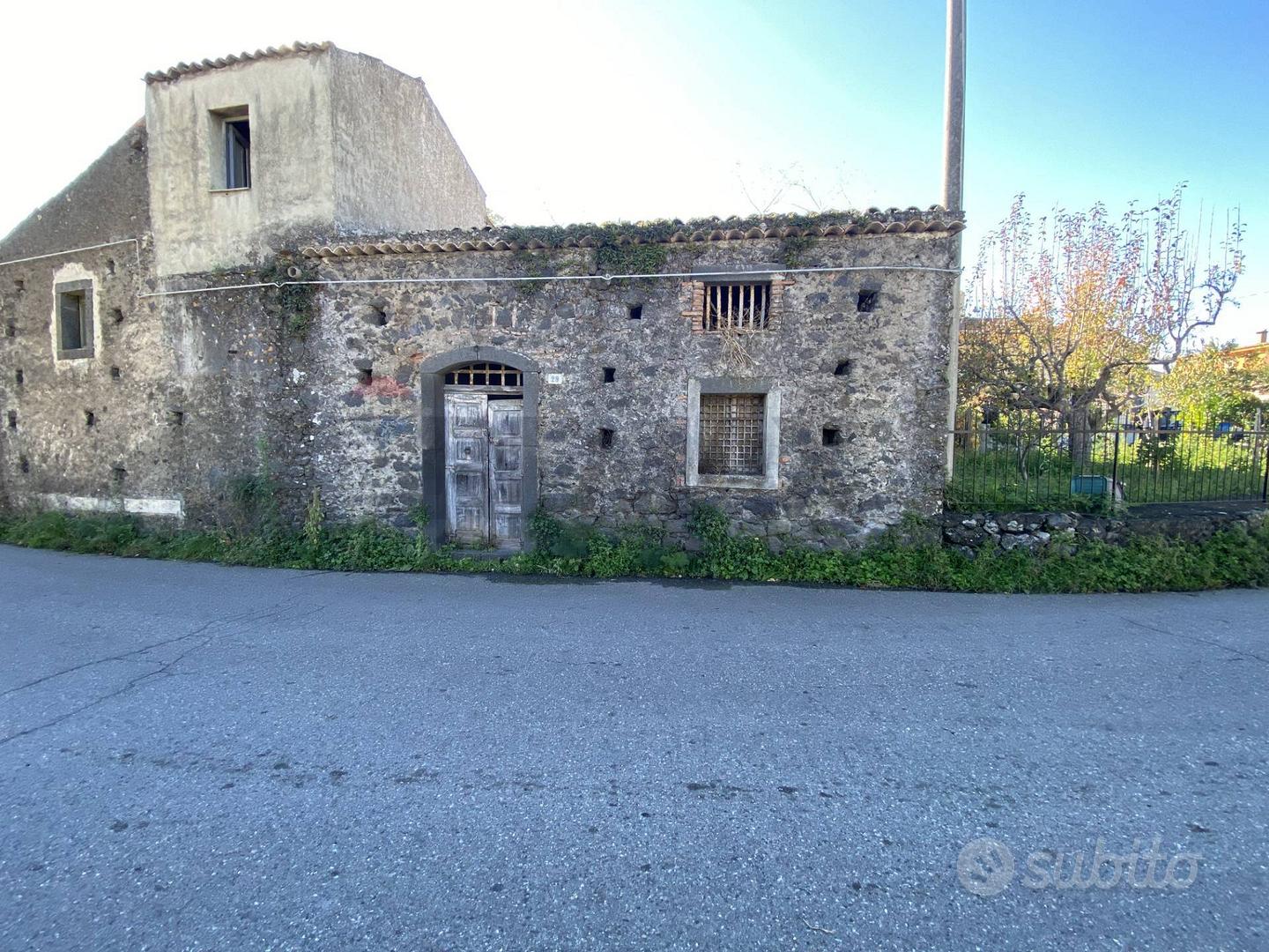 Cascina/Casale - Castiglione di Sicilia - Altro