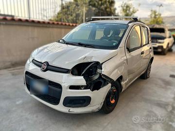 Fiat Panda 0.9 T.Air Metano - 2015 Incidentata