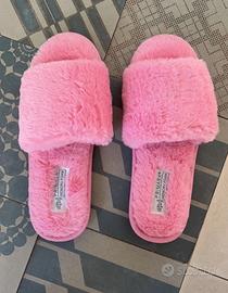 Ciabatte rosa con pelo