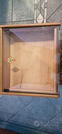 vetrinetta in legno e plexiglass 