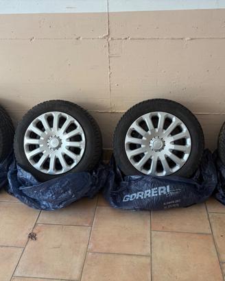 Cerchi e pneumatici invernali ford fiesta