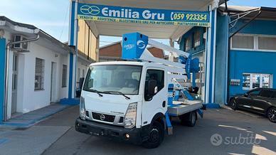 SOCAGE DA320 allestita su NISSAN CABSTAR NT400 - a