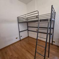 Letto singolo a soppalco IKEA SVÄRTA