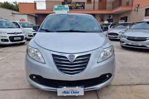 Lancia Ypsilon 1.2 69 CV 5 porte GPL Ecochic Elefa