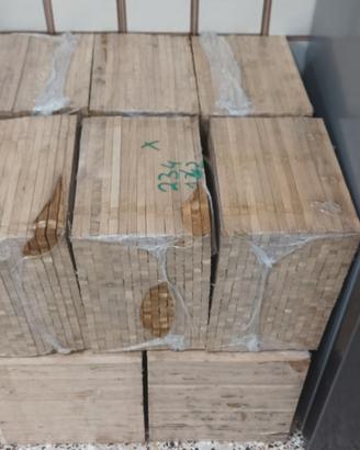 Parquet rovere chiaro listelli 33mq2