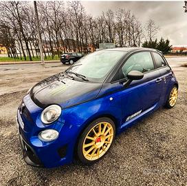Abarth 595 Yamaha Monster Energy