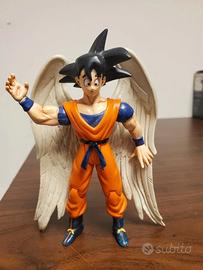 Dragon Ball Z Guku con ali