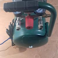 compressore  a olio aria 24 Lt praticamente nuovo