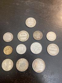 Blocco di vecchie monete europee