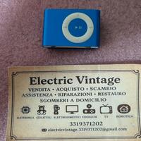 0421NN-Apple iPod Shuffle