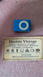 0421NN-Apple iPod Shuffle