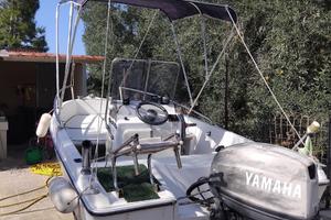 BARCA YAMAHA Y 40 c