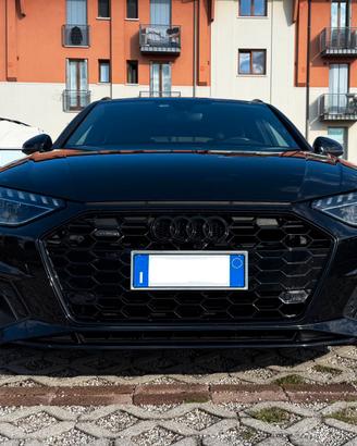Audi A4 Avant 40 TDI 190 CV quattro S line