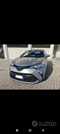 Toyota chr full Hybrid 1.8