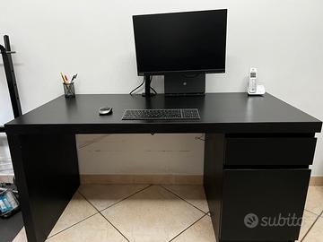 Tavolo scrivania IKEA grande