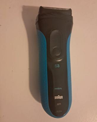 Rasoio praticamente nuovo Braun s3