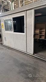 Container