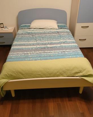 letto 3/4 con accessori marca Moretti