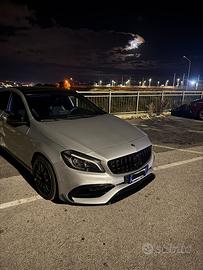 Mercedes A 180 Premium 2018 - Tetto - Automatica