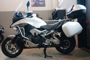 Honda CrossRunner travel edition