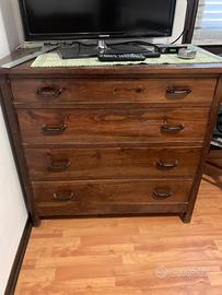 Cassettiera in legno