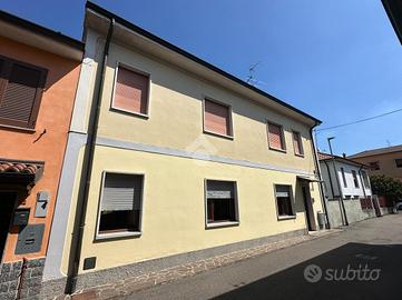 CASA INDIPENDENTE A PAULLO