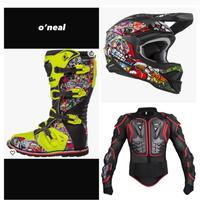 abbigliamento cross casco stivali