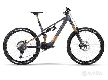 Whistle AXR C 10.6 800Wh DJI Avinox