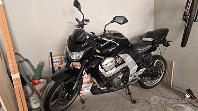 Kawasaki Z750 (2007) - Solo 30.150 km