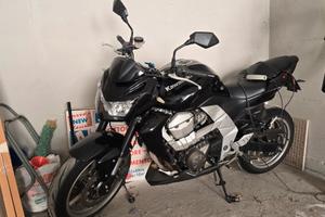 Kawasaki Z750 (2007) - Solo 30.150 km