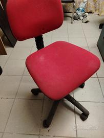 3 sedie con rotelle da ufficio 