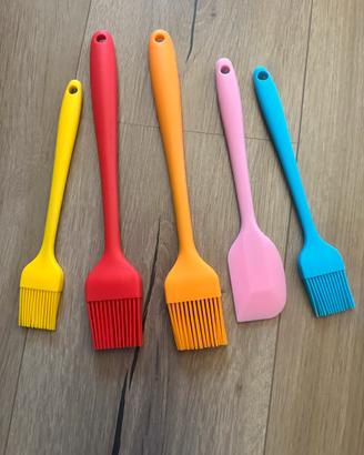 Utensili da cucina in silicone